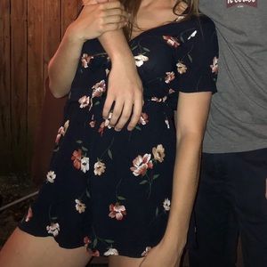 Navy Floral tie front Romper size M SAGE the Label